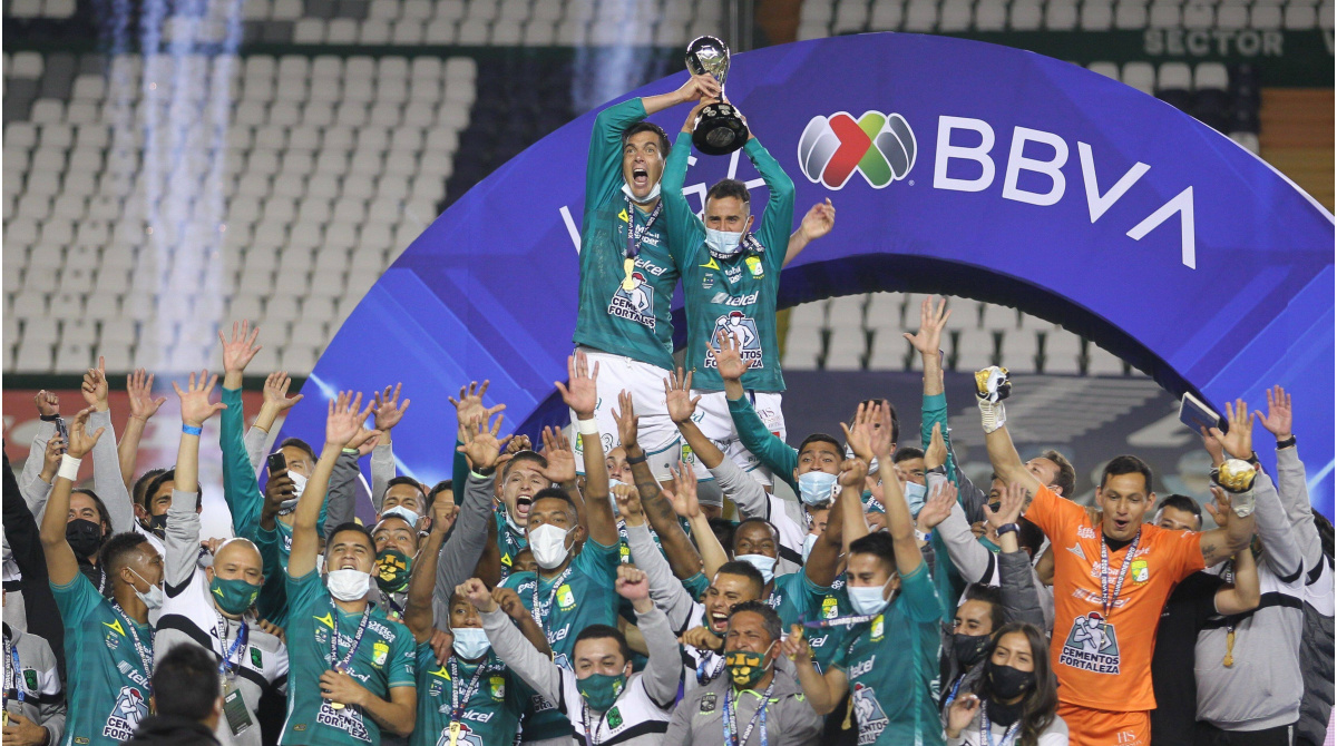 El Club León bate a Pumas y se corona campeón de la Liga MX seis años después