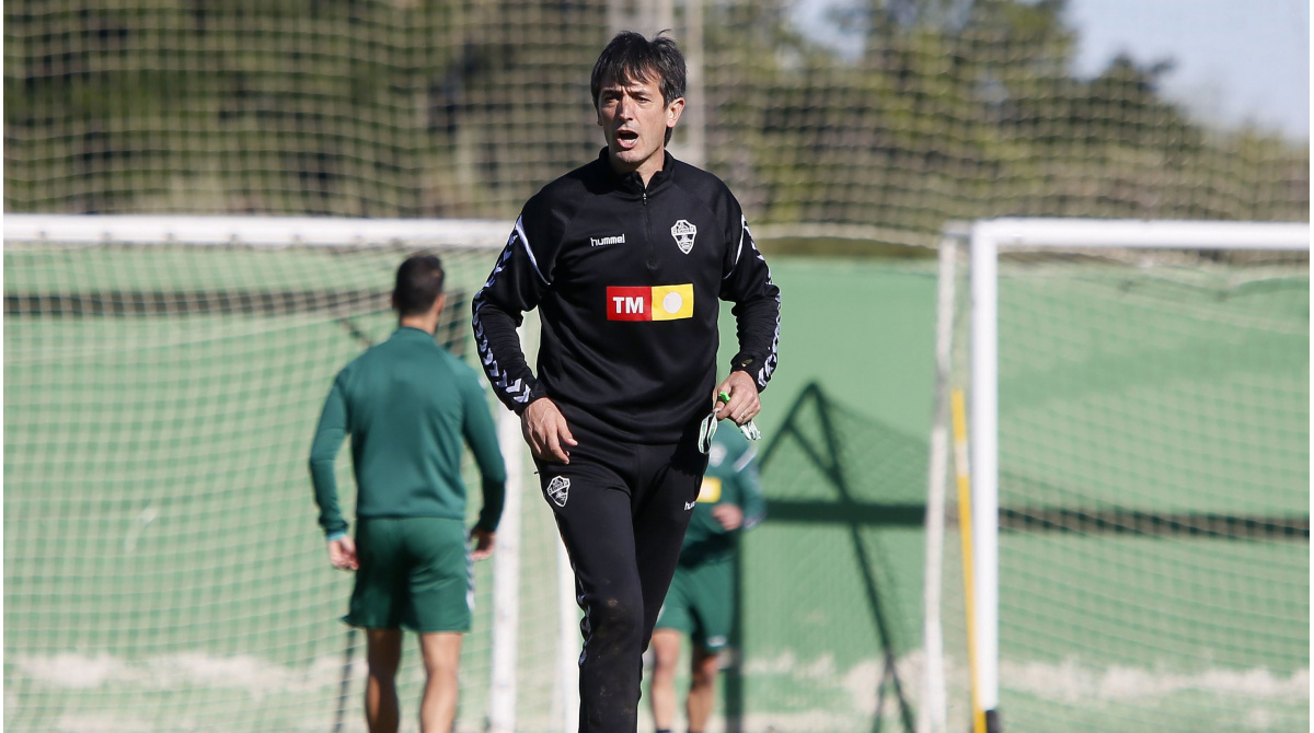 Elche CF returns to LaLiga five years later with a goal from Milla in the 96th minute.