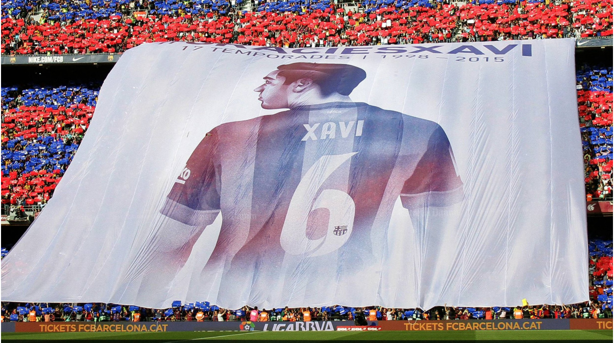 Iniesta cree que el posible retorno de Xavi al Barça sería una “gran noticia”