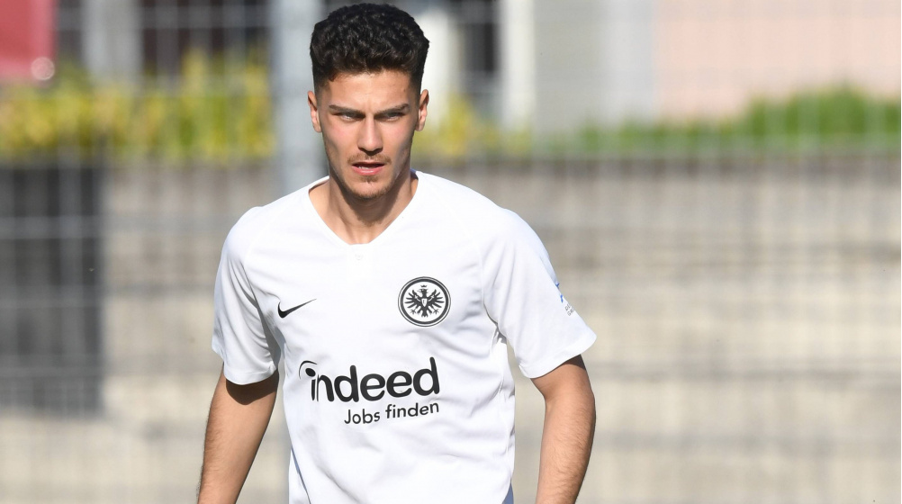 Interesse aus Bundesliga und Süper Lig: Eintracht will U19-Top-Torjäger Cakar vorzeitig binden