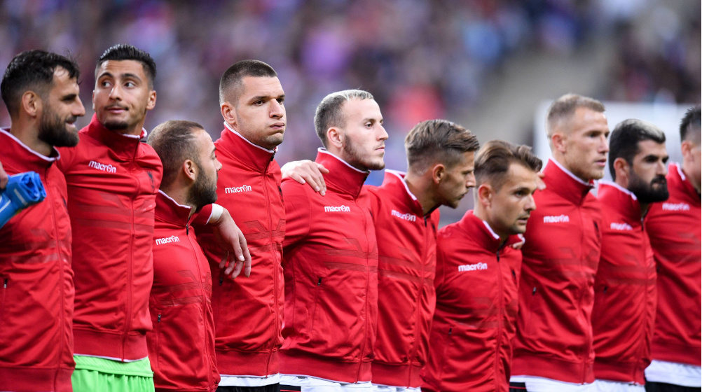 Falsche Albanien-Hymne verzögert Spiel in Frankreich – Türkei entgeht Blamage gegen Andorra in EM-Quali
