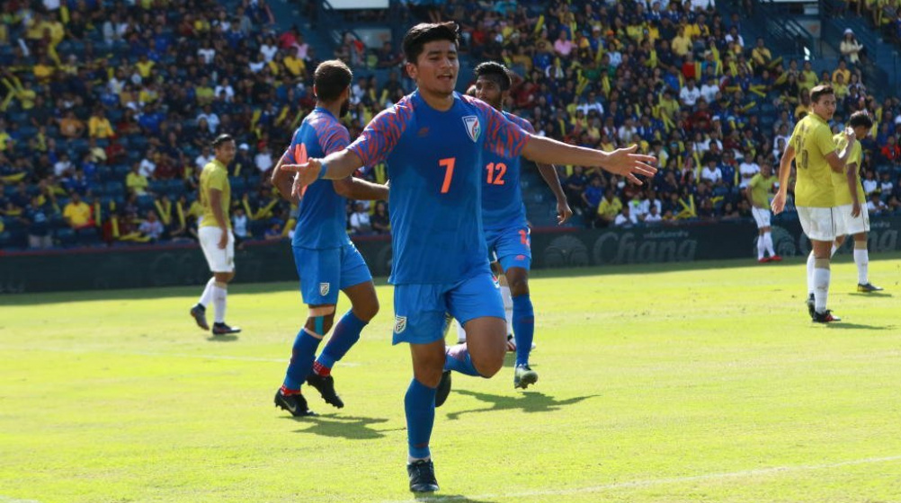 Anirudh Thapa pens a new deal with Chennaiyin FC - Most Valuable U-23 Centre-Midfielder