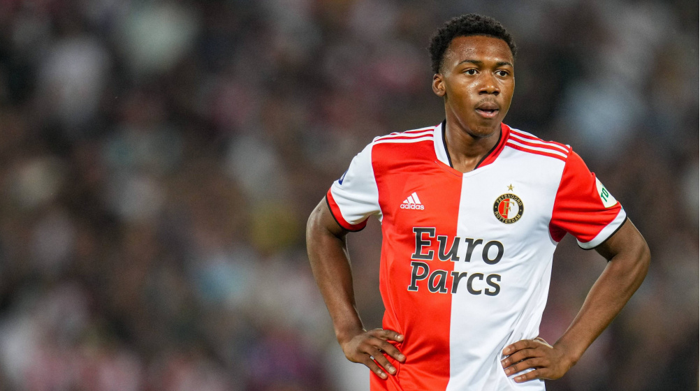 Jüngster Spieler der Feyenoord-Geschichte: 16 Jahre alter Milambo feiert Debüt