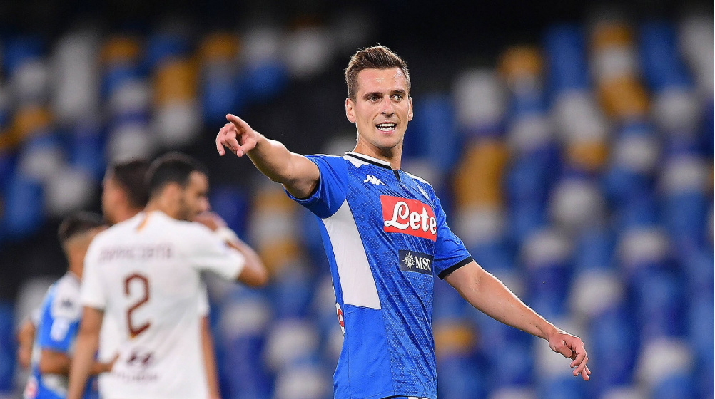 Juventus agree terms with Arkadiusz Milik - Player swap deal with Napoli?