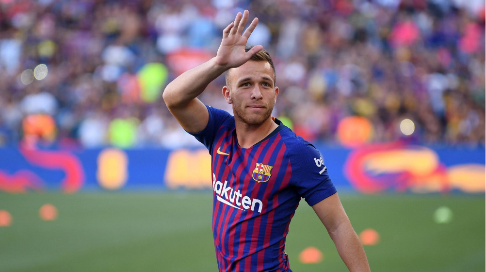 Juventus to send Pjanić and money - Trade for Barça's Arthur almost complete