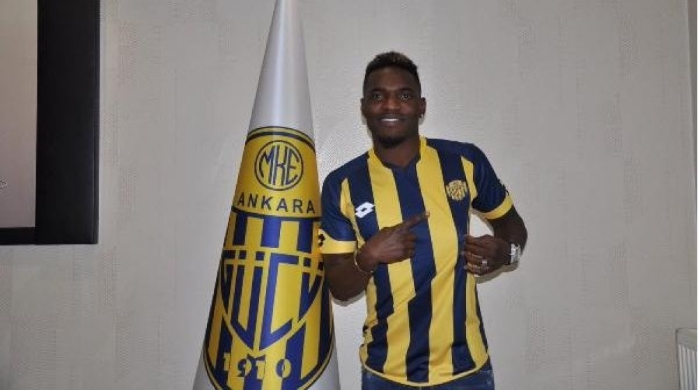 Thievy Bifouma Ankaragücü'nde 3 yıllık kontrat imzaladı