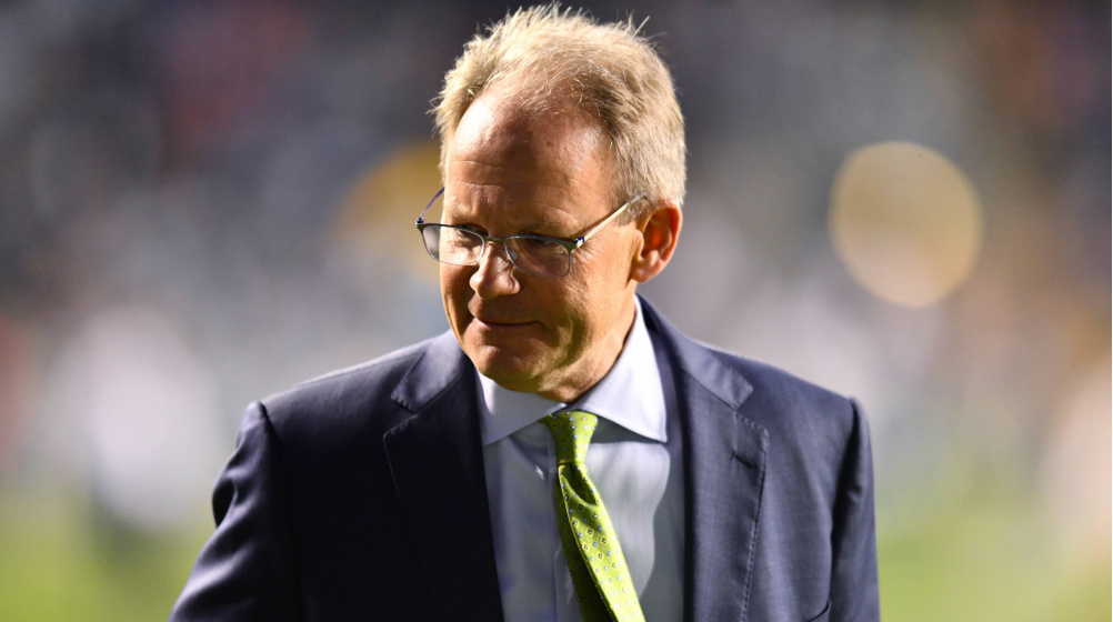 Brian Schmetzer signs new contract - 