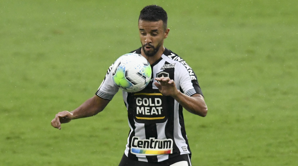 Caio Alexandre to the Vancouver Whitecaps - Botafogo in advanced talks with MLS side