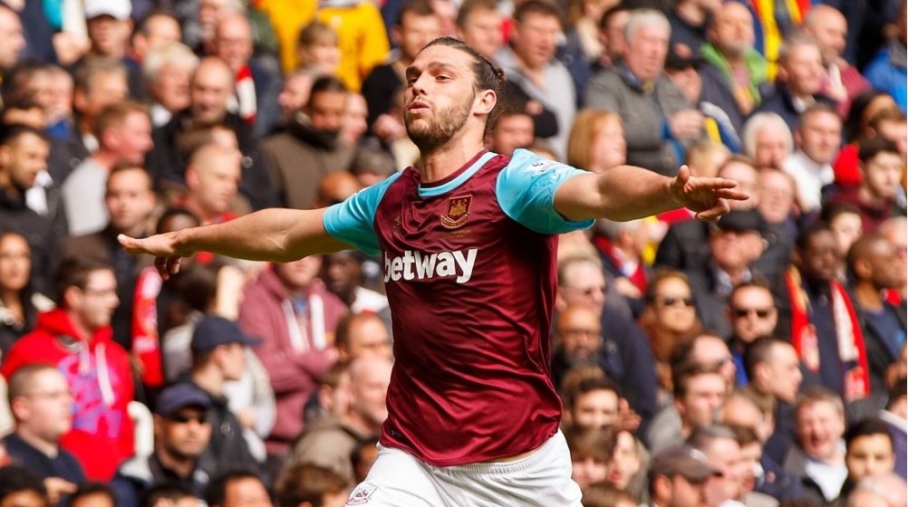 Pay as you play deal accepted: Carroll completes emotional Newcastle return
