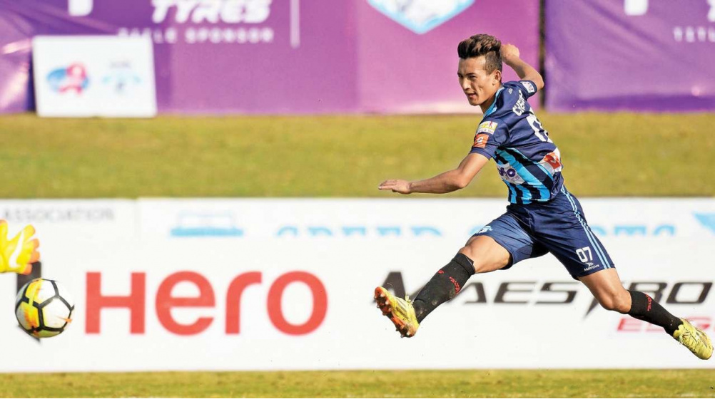 Kerala Blasters sign Chencho Gyeltshen - Bhutanese set for second ISL stint