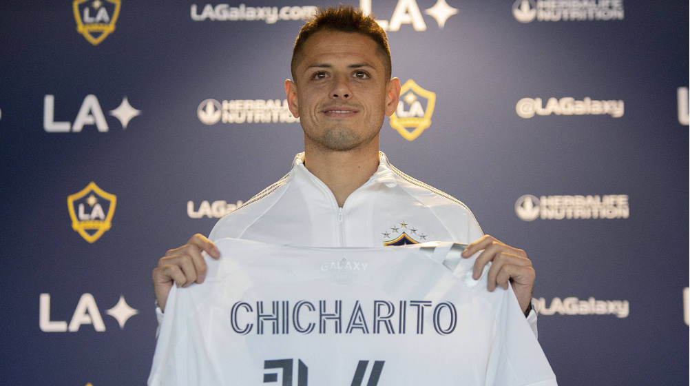 Chicharito introduced by LA Galaxy - 
