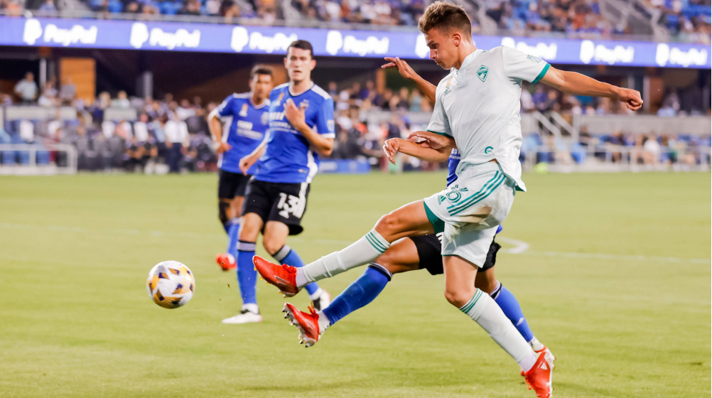 Cole Bassett joins Feyenoord - Colorado Rapids to receive record fee?
