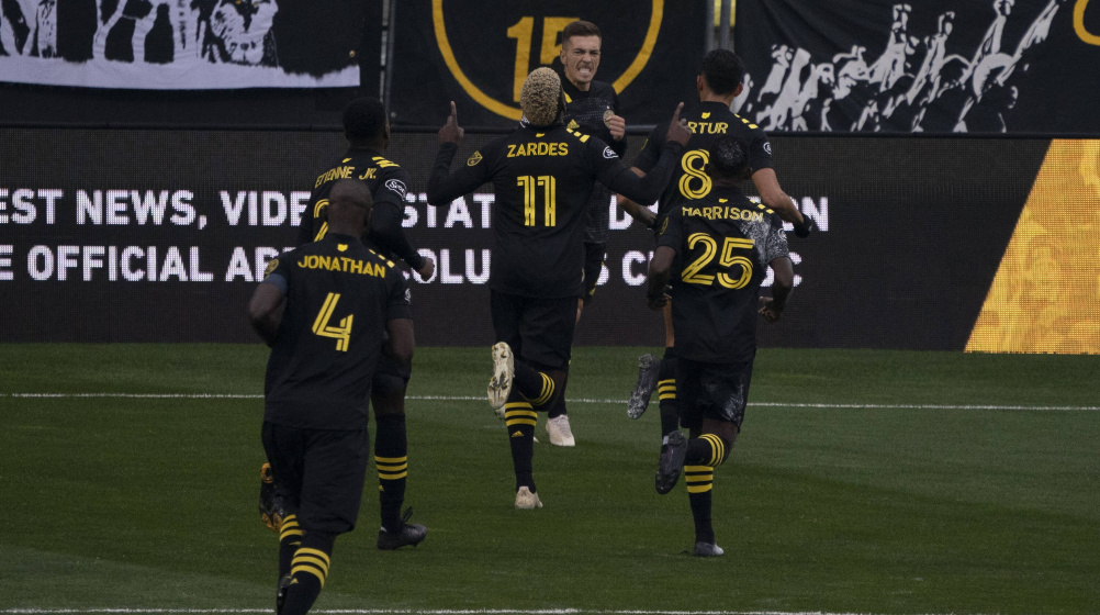 Columbus Crew win Eastern Conference - Host final two years after 