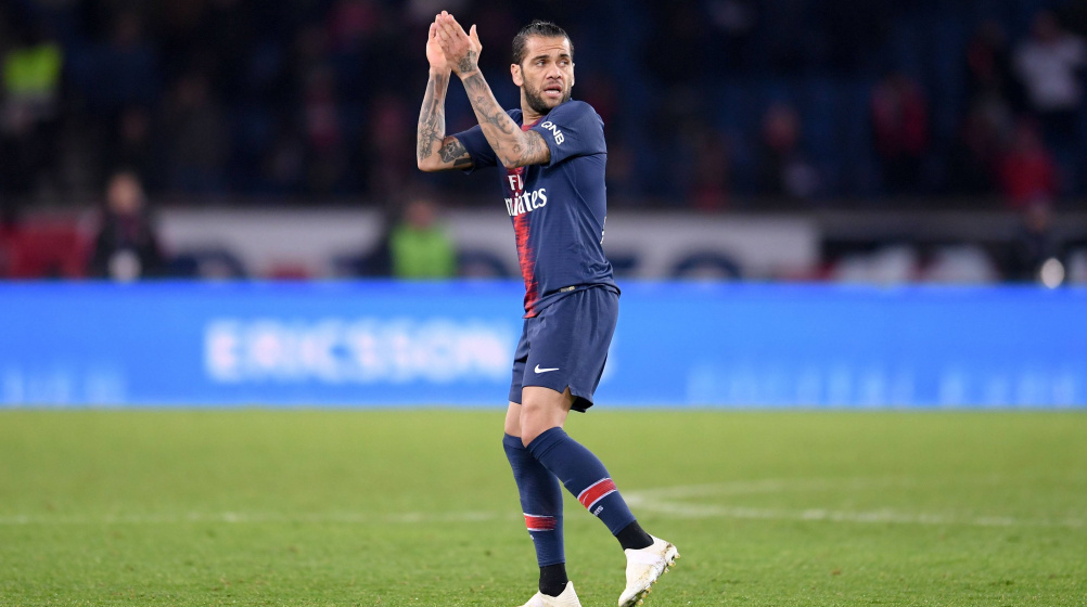 Liga francuska - Dani Alves opuszcza Paris Saint-Germain