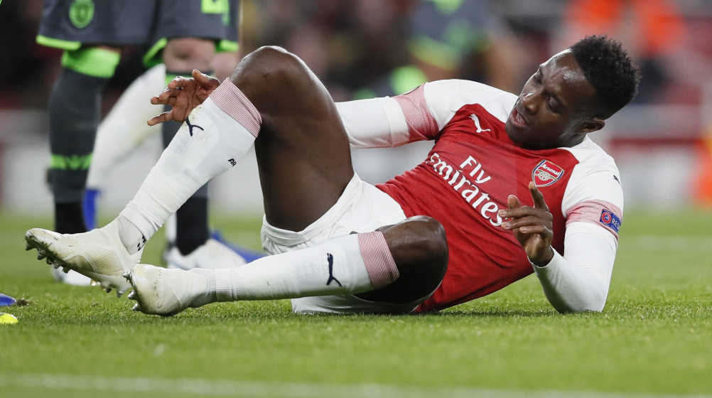 Schwere Knöchelverletzung bei Welbeck – Özil spricht über Karriereende bei Arsenal 