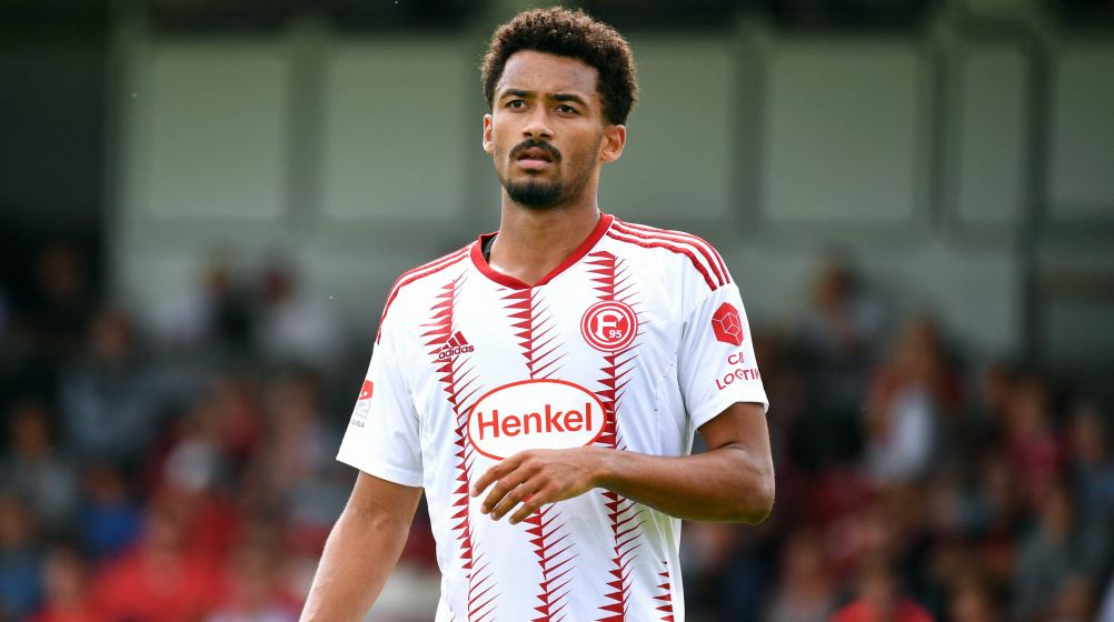 Fortuna Düsseldorf verlängert mit Emmanuel Iyoha 