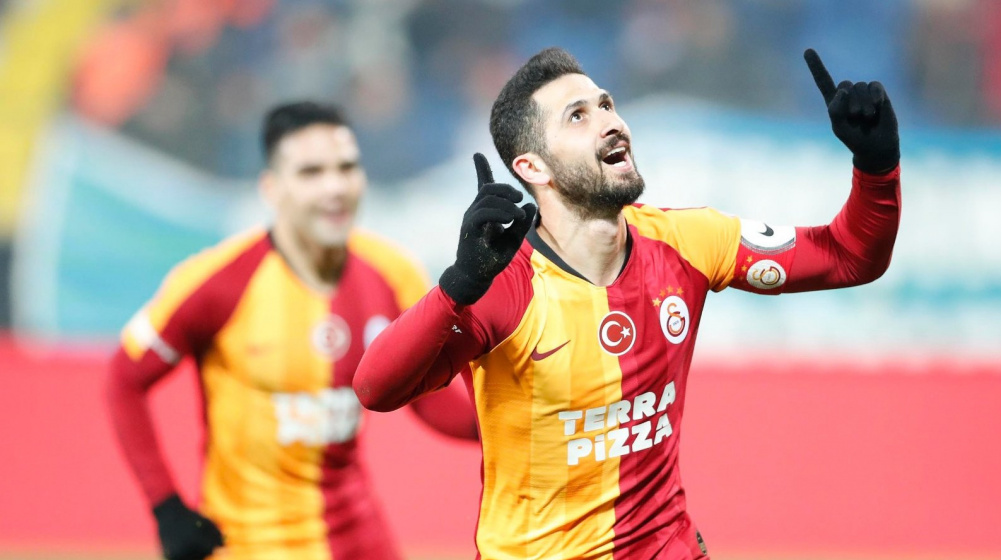 Galatasaray'da Emre Akbaba fırtınası esiyor