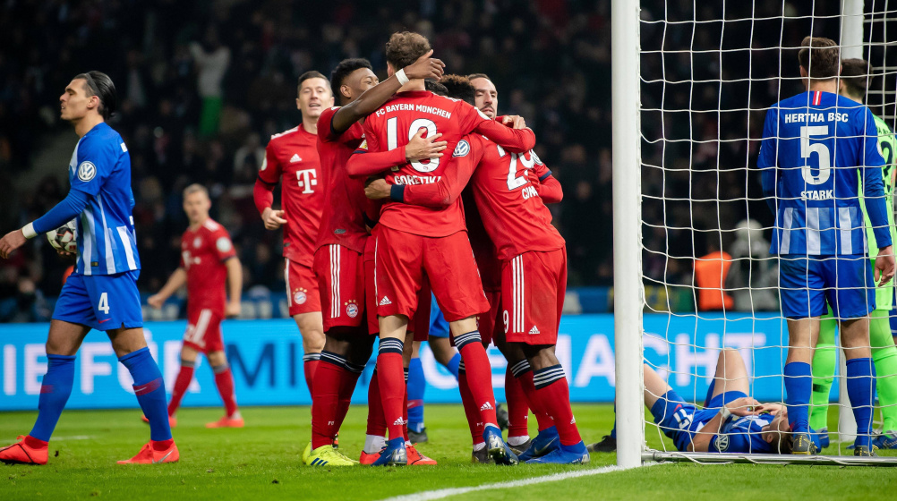 Puchar Niemiec - wygrana Bayernu, asysty Lewandowskiego i Kownackiego