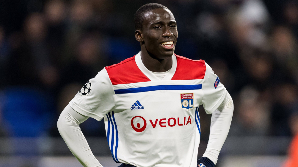 Real Madrid sign defender Mendy from Lyon