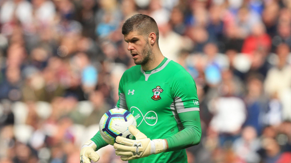 Forster returns “home” to Celtic - Southampton keeper joins on loan