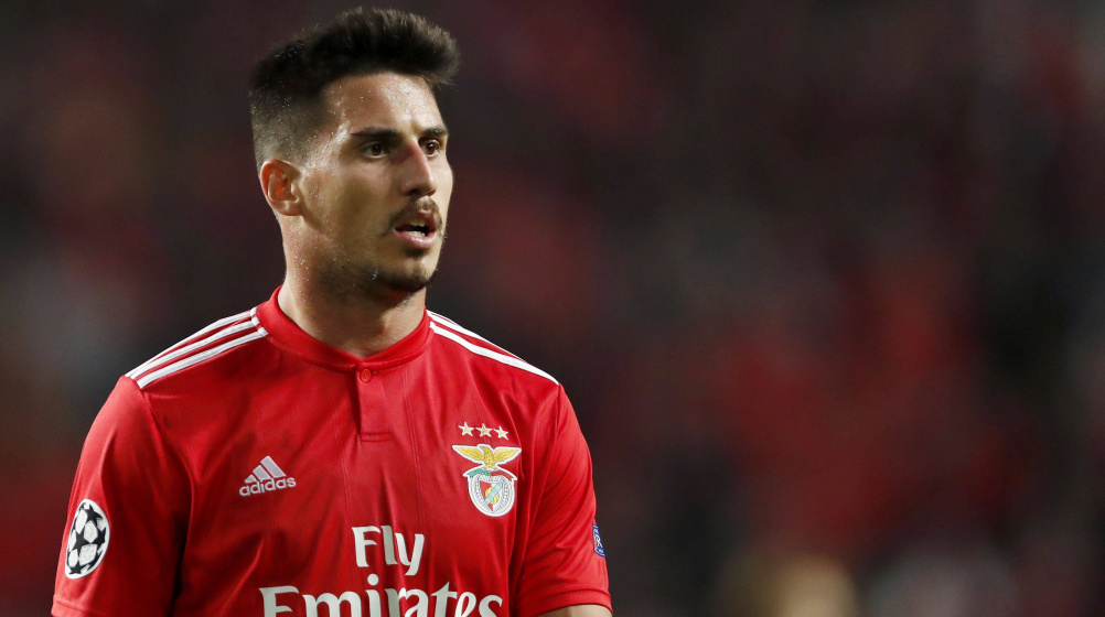 Médio do Benfica Gabriel tem lesão ligamentar no joelho e falha resto da época