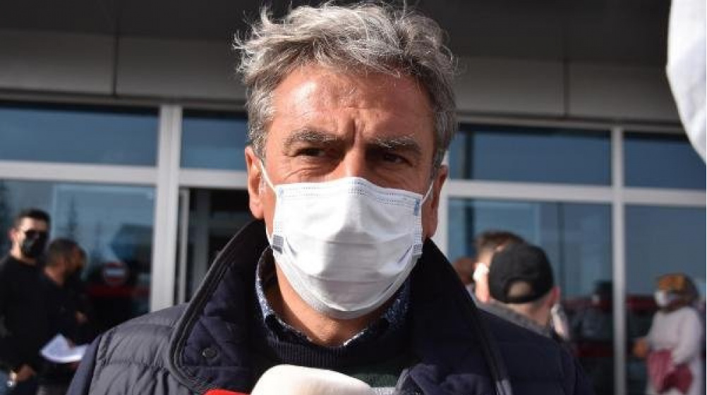 Kayserispor'un yeni teknik direktörü Hamza Hamzaoğlu, Kayseri'ye geldi
