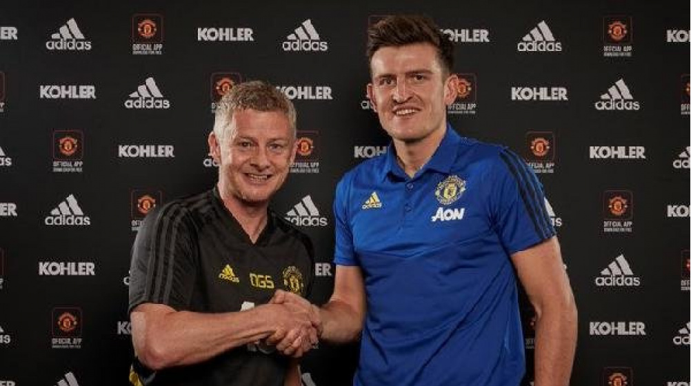 Harry Maguire assina pelo Manchester United