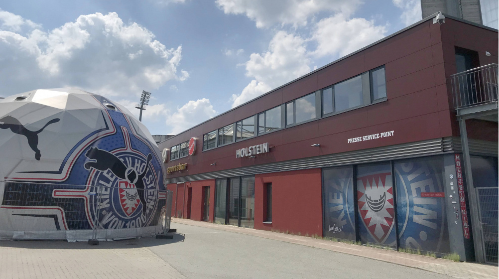 2. Liga: Auch Holstein Kiel in Quarantäne – Spiel gegen Jahn Regensburg abgesetzt