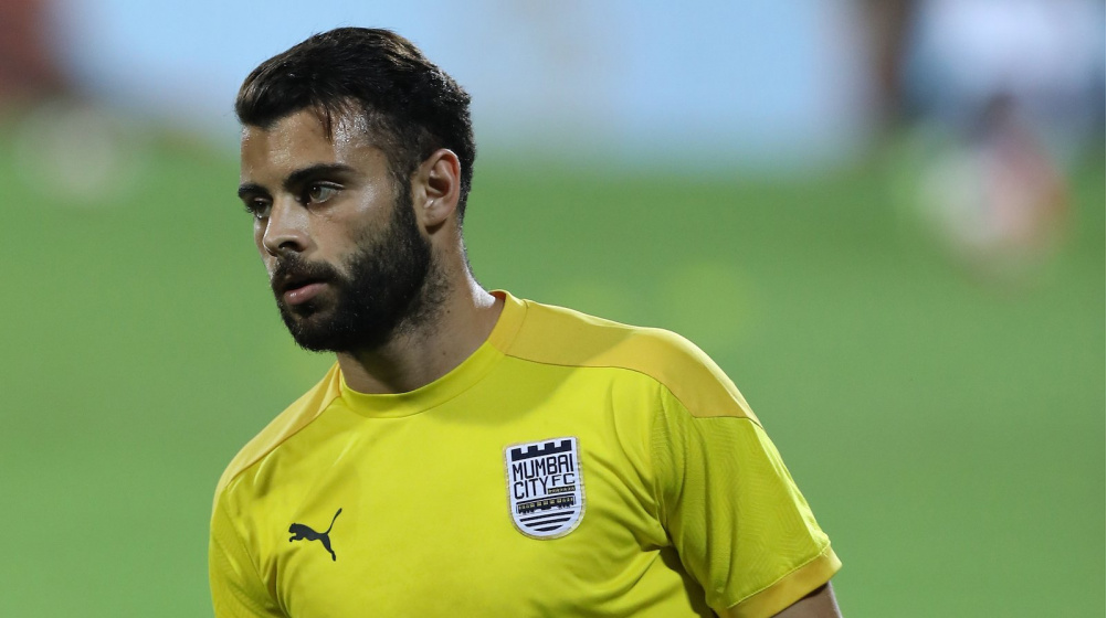 AIFF show cause Hugo Boumous - Likely to be a blow for Mumbai City FC 