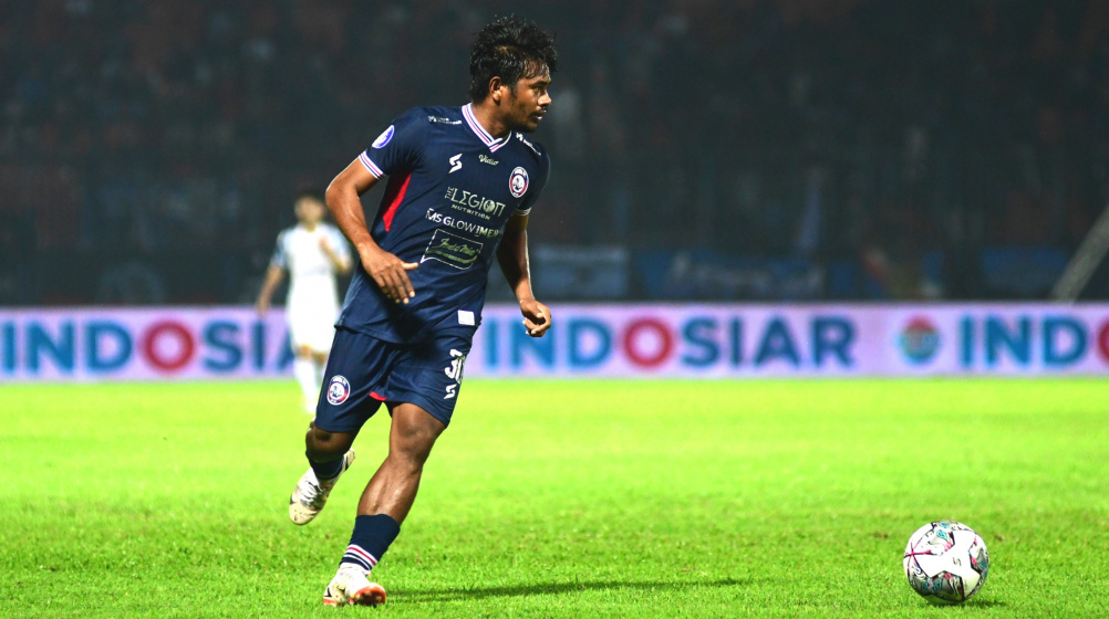 Ilham Udin Menjadi Pahlawan Arema FC Melalui Gol Debutnya