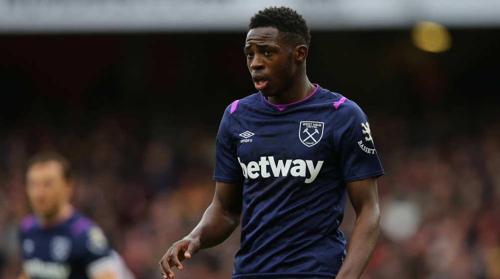 West Ham talent Ngakia in talks with Schalke - Defender turns down new deal