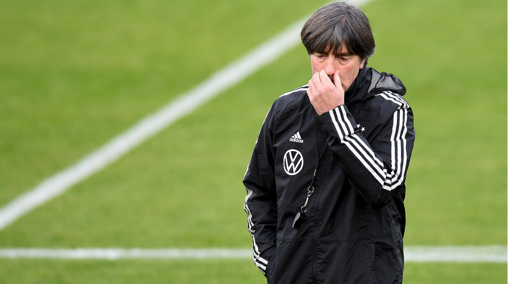 Nationalmannschaft: Löw bleibt nach Debakel offenbar Bundestrainer