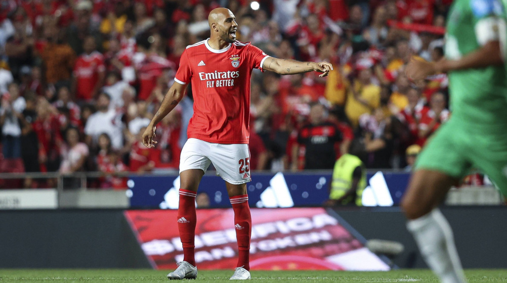 Benfica 'arruma a casa': sete jogadores já deixaram a Luz e há mais na porta da saída