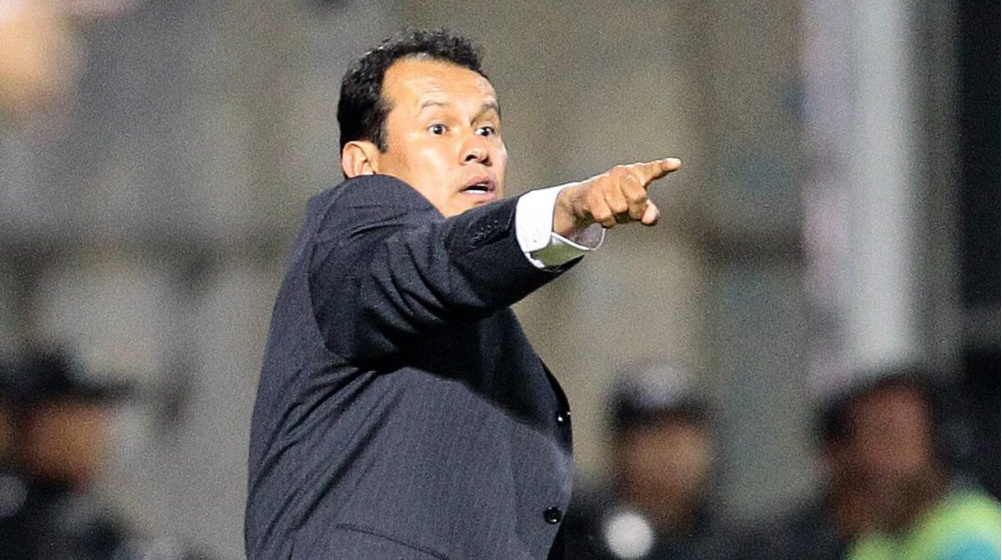 Juan Reynoso es el sucesor de Gareca como entrenador de Perú