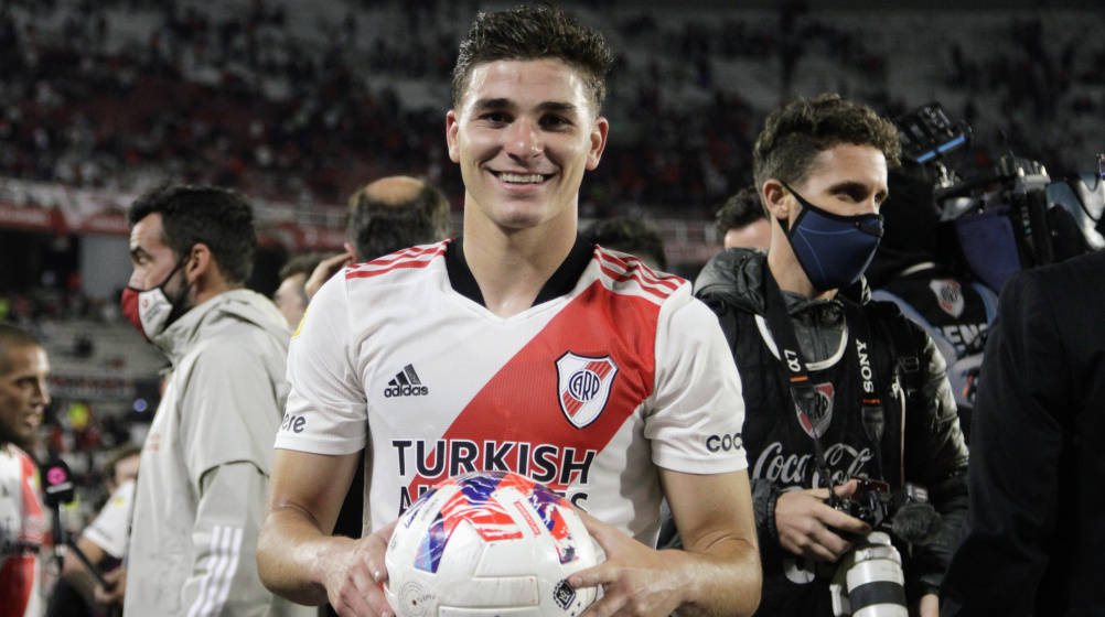 Top talent Álvarez joins Man City - Remains on loan at River Plate