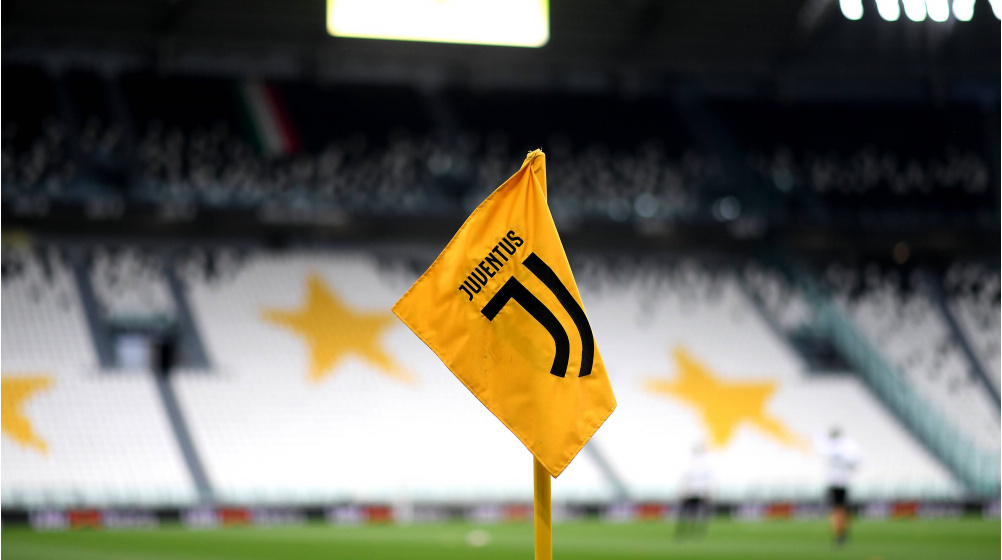 Juventus: De Sciglio e Douglas Costa lontani. Lo conferma l'agente
