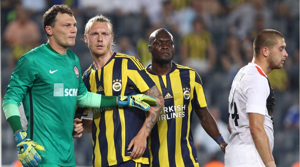 Fenerbahçe Kjaer ve Sow'a odaklandı