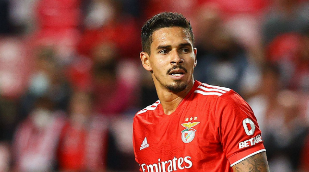 Lucas Veríssimo volta ao Brasil: Benfica empresta central ao Corinthians