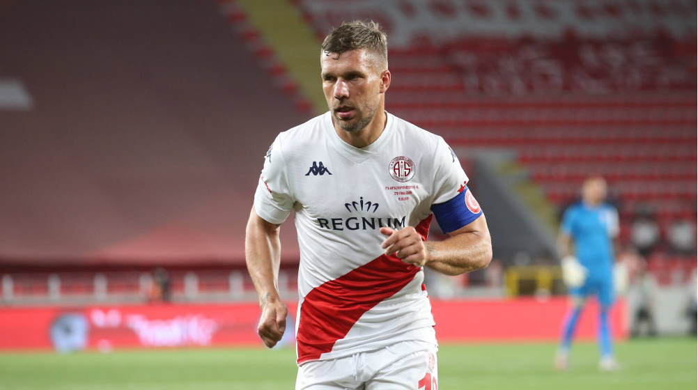 Ex-Arsenal striker Podolski joins Górnik Zabrze – Eight and final club of his career?