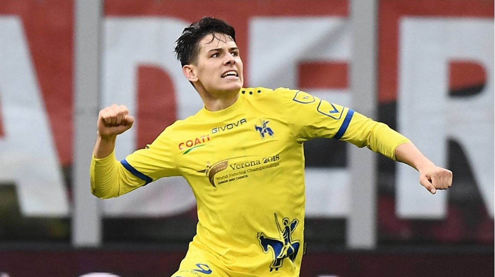 Ufficiale: il Chievo ha riscattato l'attaccante polacco Stepinski