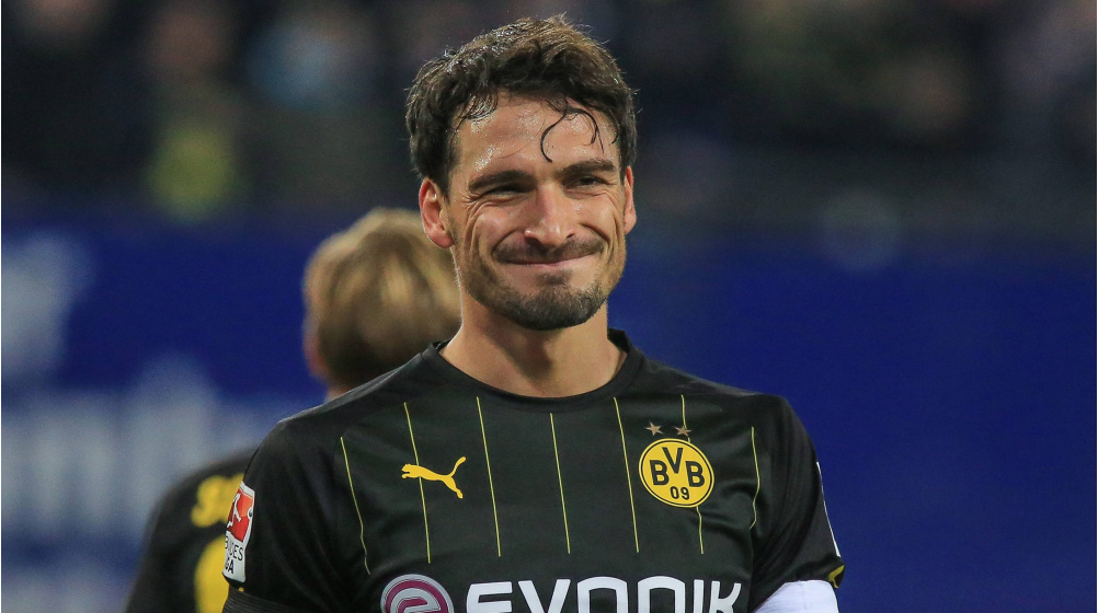 Mats Hummels regressa ao Borussia Dortmund