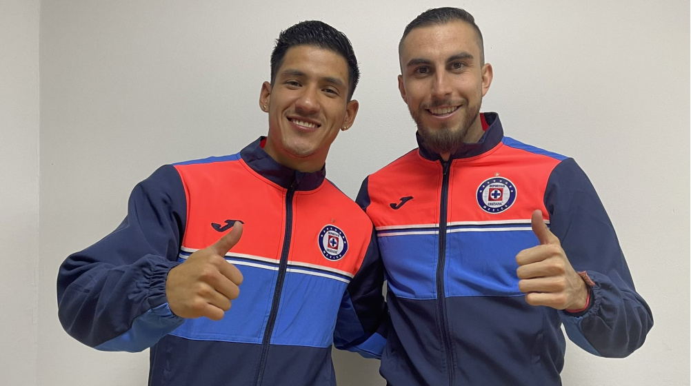 Antuna y Mayorga fueron oficializados como jugadores del Cruz Azul