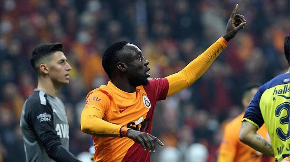 Mbaye Diagne Galatasaray'dan ayrılıyor mu?