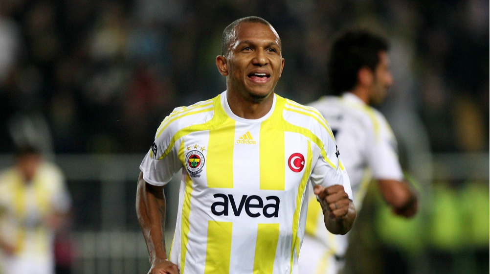 Aurelio, Fenerbahçe'de göreve başladı