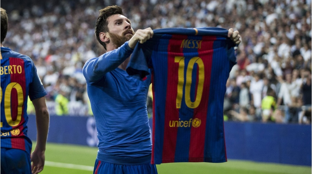 Il poker di Messi: stampa in delirio 