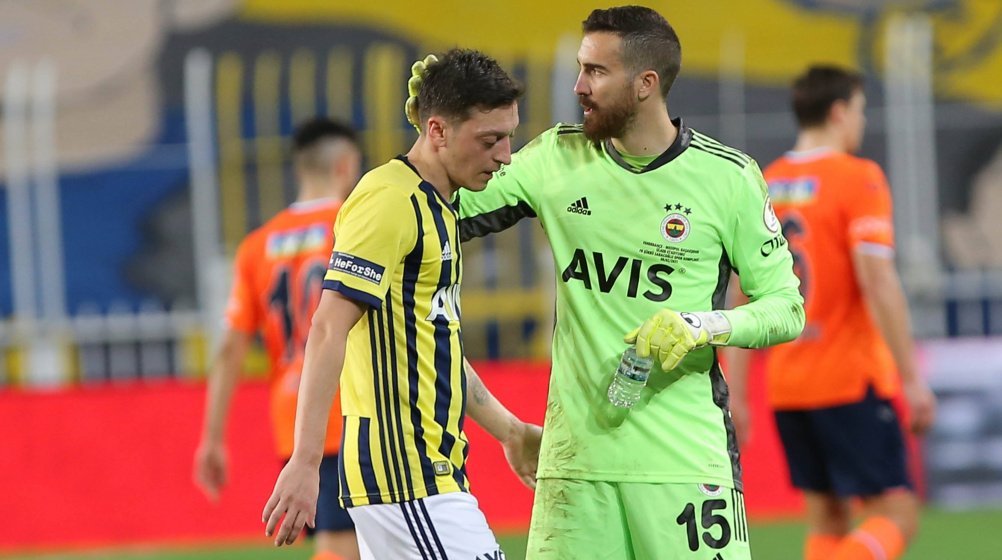 Fenerbahçe ile sözleşmesi sona eren Harun Tekin, Süper Lig ekiplerinden Kasımpaşa ile anlaştı