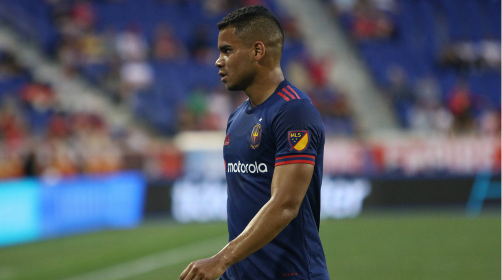 Chicago Fire sign Navarro to a new contract - No longer occupies an international spot