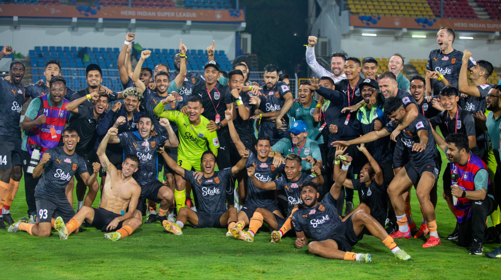 Mumbai clinch second Indian Super League title - Unbeaten in the season