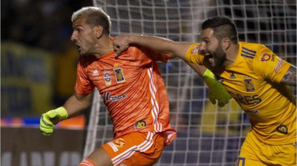 Tigres kalecisi Nahuel Guzman, attığı golle takımını çeyrek finale taşıdı