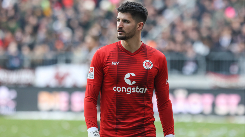 Torwart Nikola Vasilj verlängert beim FC St. Pauli